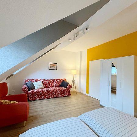 Apartament Big Flat With Fresh Renovation, Free Parking, Sonyps, Netflix Duisburg Zewnętrze zdjęcie