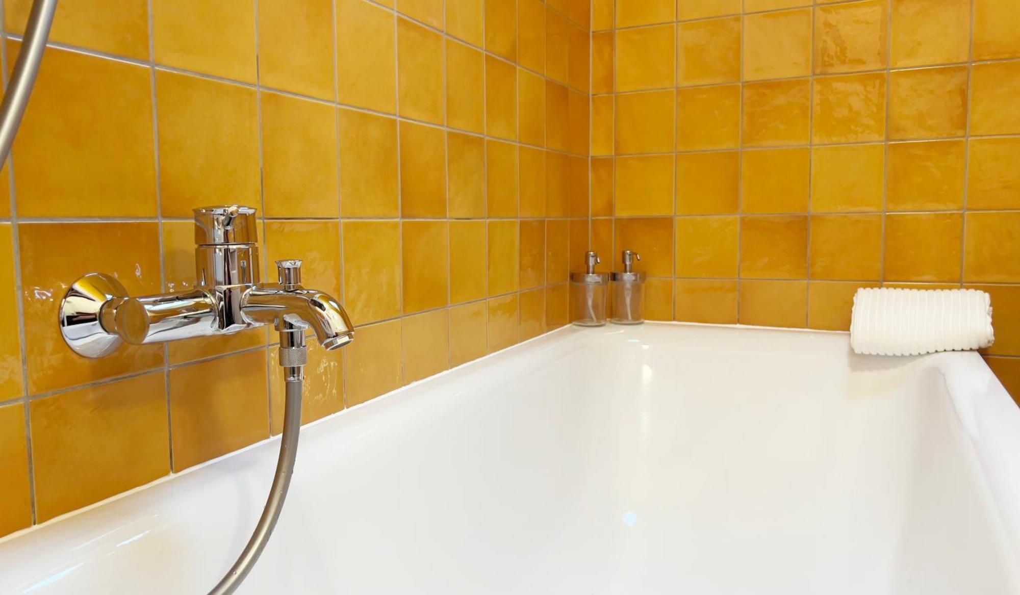 Apartament Big Flat With Fresh Renovation, Free Parking, Sonyps, Netflix Duisburg Zewnętrze zdjęcie