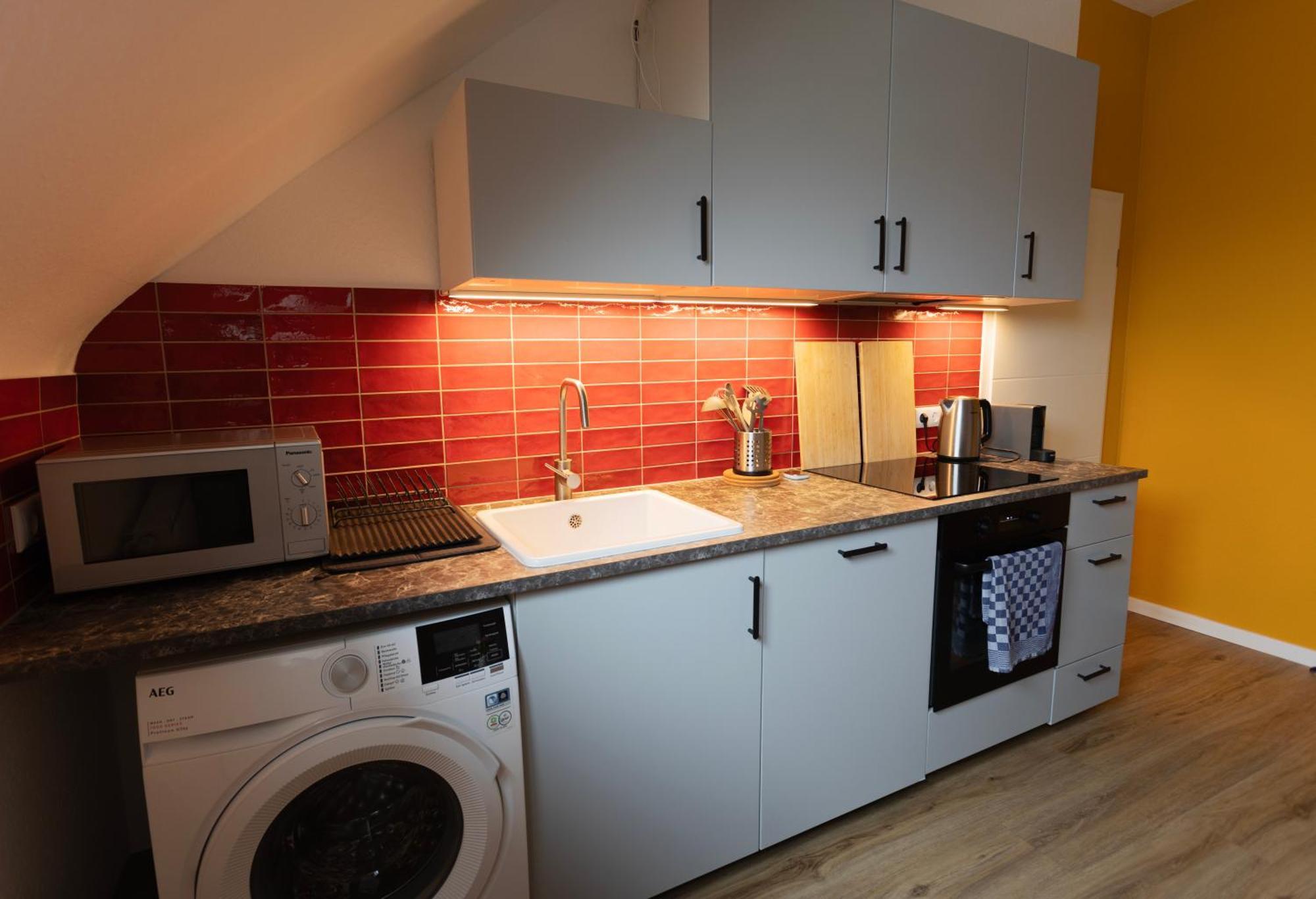 Apartament Big Flat With Fresh Renovation, Free Parking, Sonyps, Netflix Duisburg Zewnętrze zdjęcie