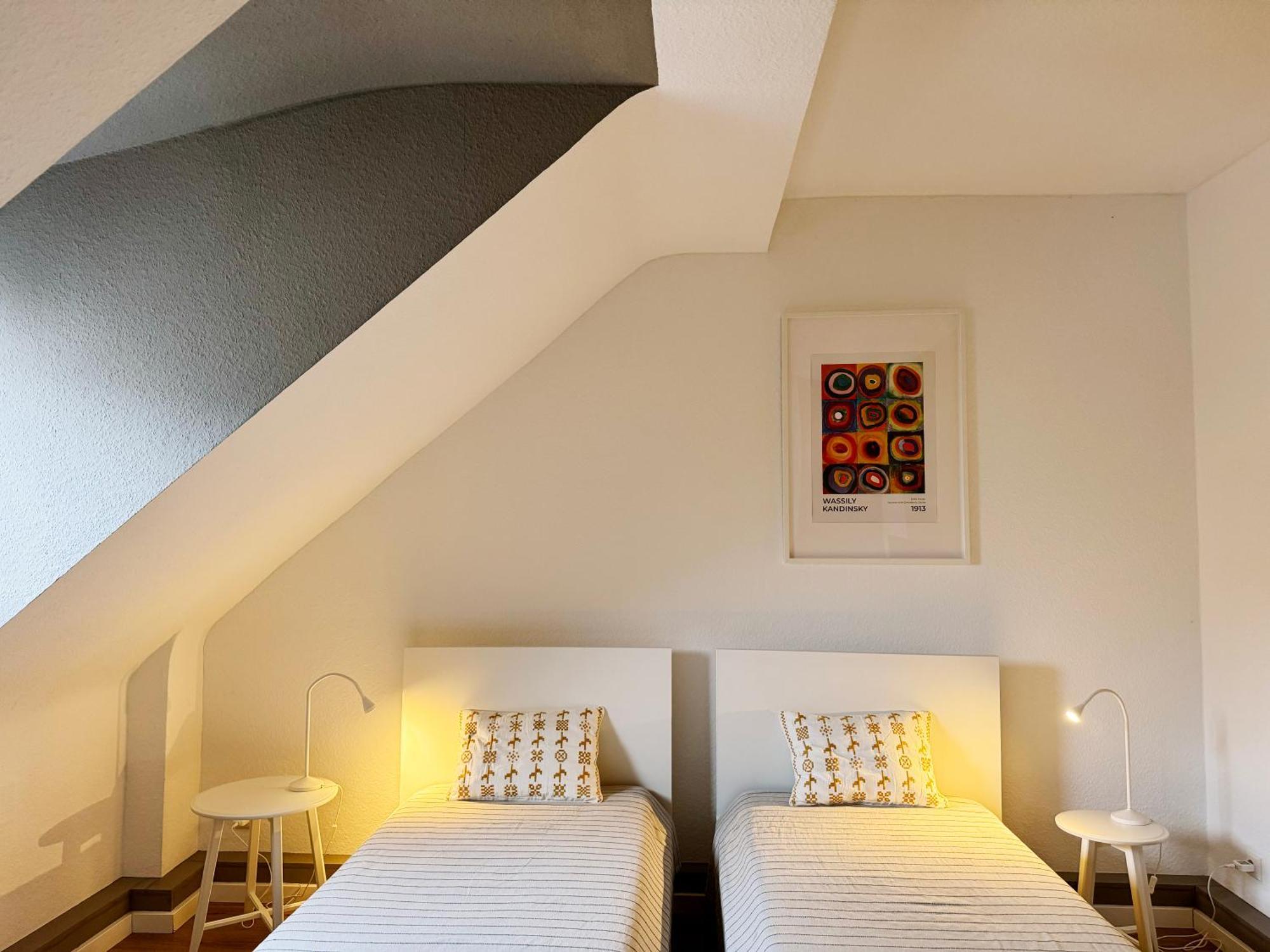Apartament Big Flat With Fresh Renovation, Free Parking, Sonyps, Netflix Duisburg Zewnętrze zdjęcie
